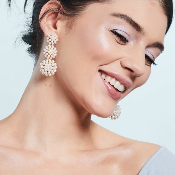 COPY - 3/$5 City Color Glow Pro Iridescent Highli… - Picture 1 of 3